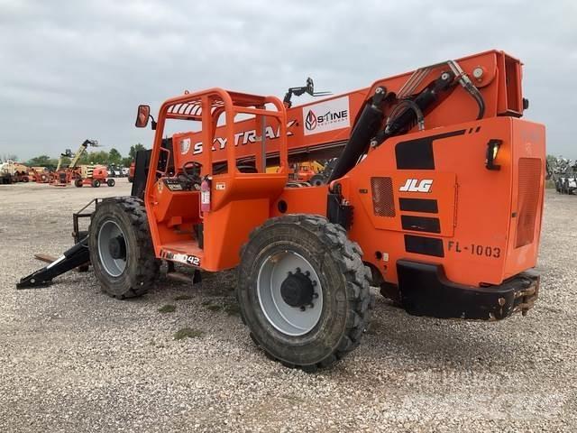 JLG 10042 Teleskopski viličari