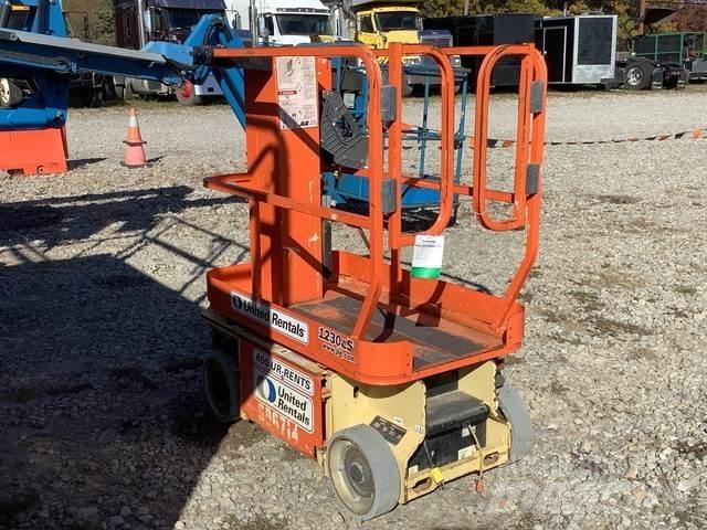 JLG 1230ES Vertikalne radne podizne platforme