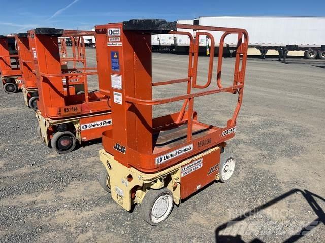 JLG 1230ES Vertikalne radne podizne platforme