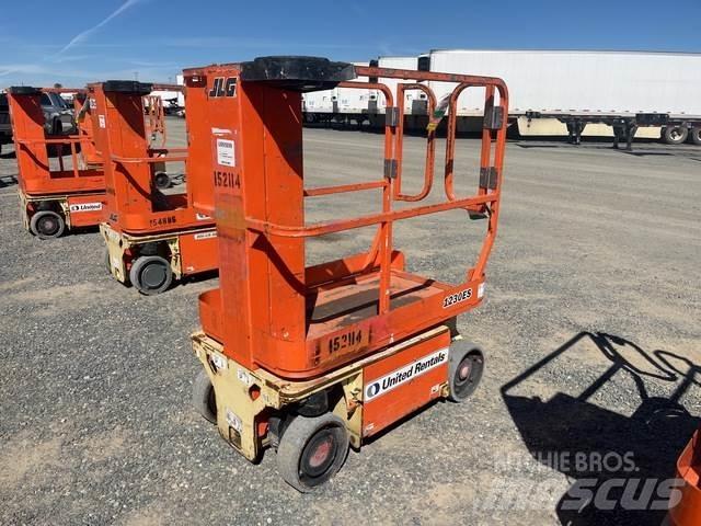JLG 1230ES Vertikalne radne podizne platforme