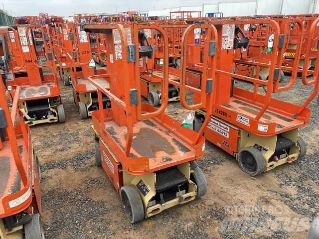 JLG 1230ES Vertikalne radne podizne platforme