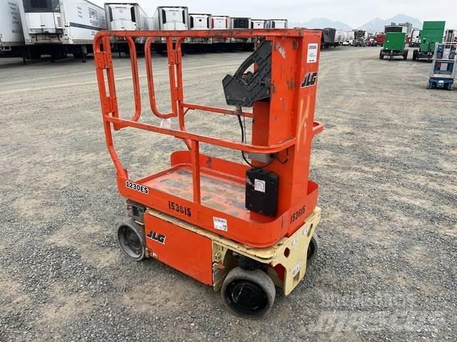 JLG 1230ES Vertikalne radne podizne platforme