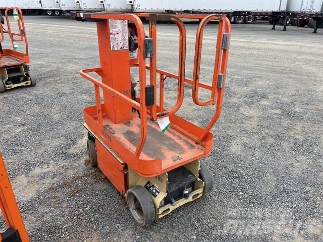 JLG 1230ES Vertikalne radne podizne platforme