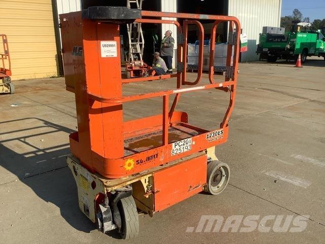 JLG 1230ES Vertikalne radne podizne platforme