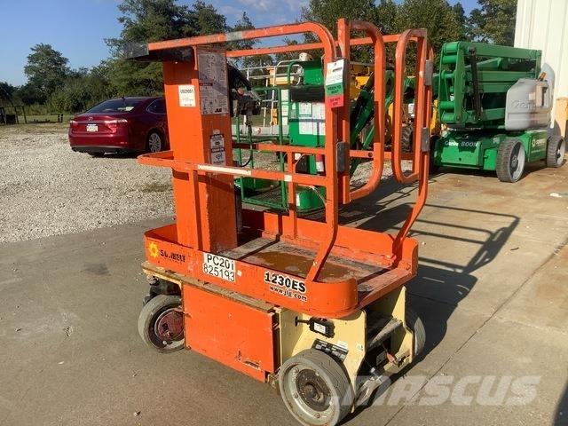 JLG 1230ES Vertikalne radne podizne platforme
