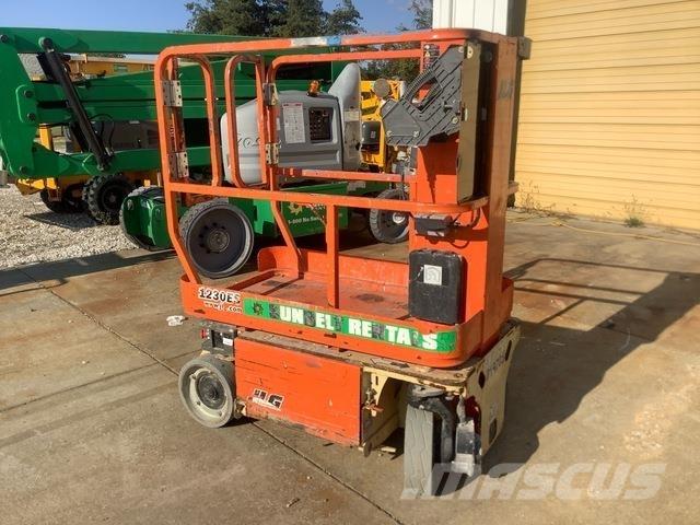 JLG 1230ES Vertikalne radne podizne platforme