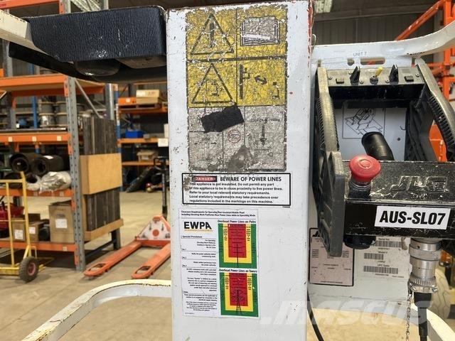 JLG 1230ES Vertikalne radne podizne platforme