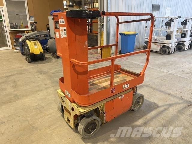 JLG 1230ES Vertikalne radne podizne platforme