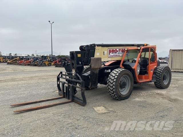 JLG 1255 Teleskopski viličari