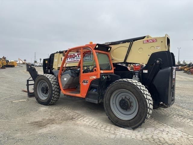 JLG 1255 Teleskopski viličari