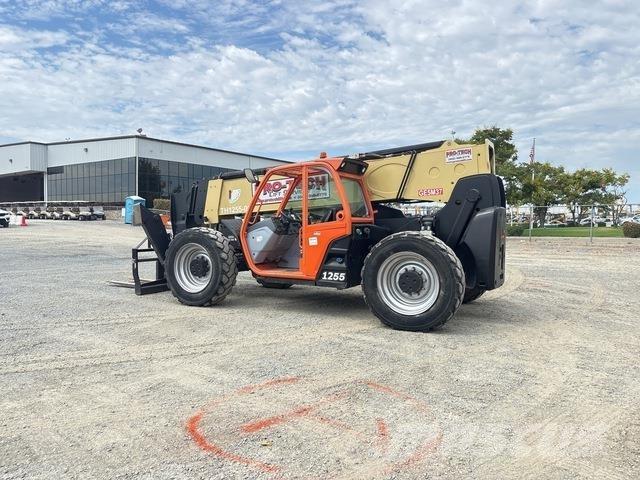 JLG 1255 Teleskopski viličari