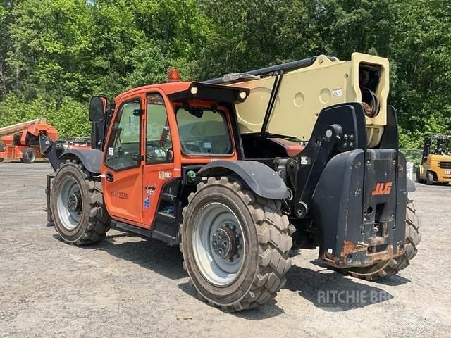 JLG 1255 Teleskopski viličari