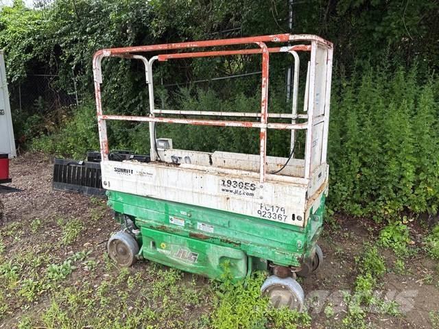 JLG 1930 ES Škaraste platforme
