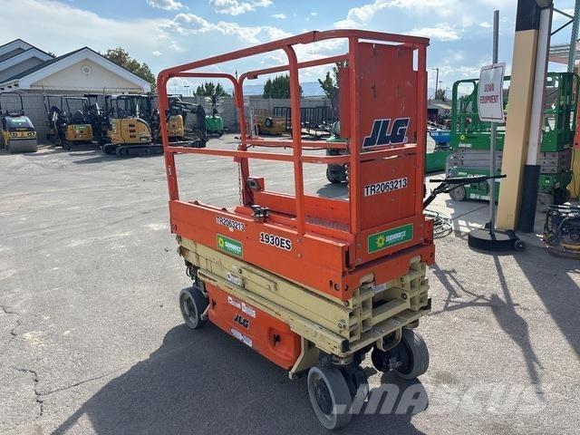 JLG 1930 ES Škaraste platforme