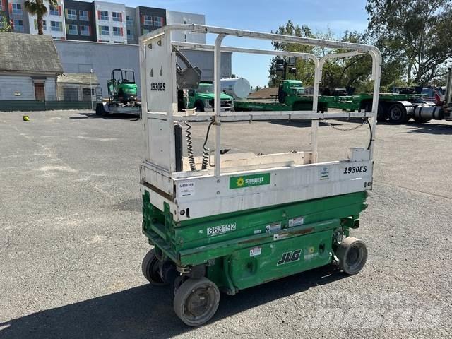 JLG 1930ES Škaraste platforme