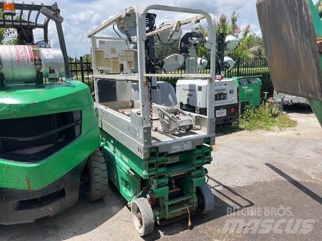 JLG 1930ES Škaraste platforme