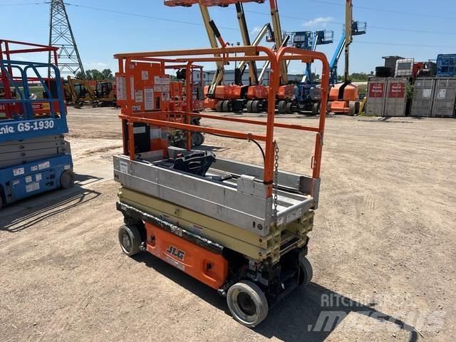 JLG 1930ES Škaraste platforme