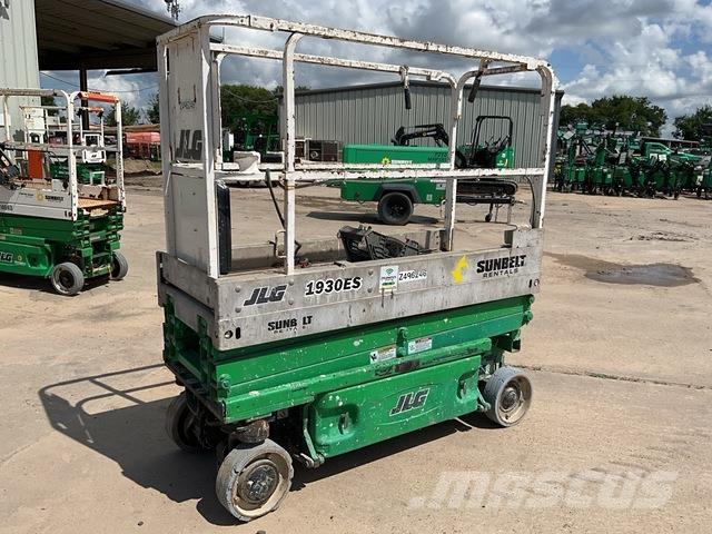 JLG 1930ES Škaraste platforme