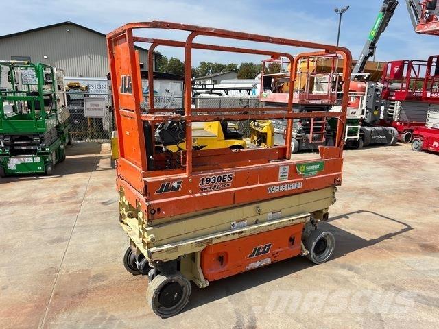JLG 1930ES Škaraste platforme