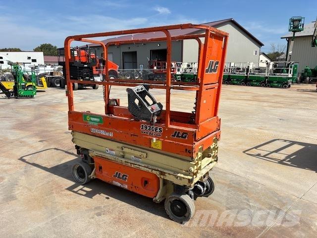 JLG 1930ES Škaraste platforme