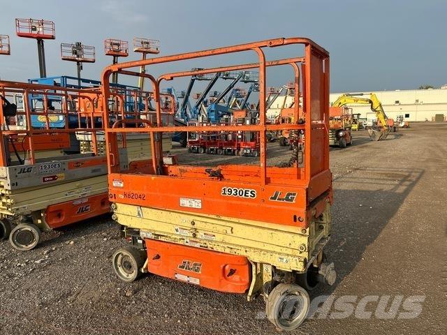 JLG 1930ES Škaraste platforme