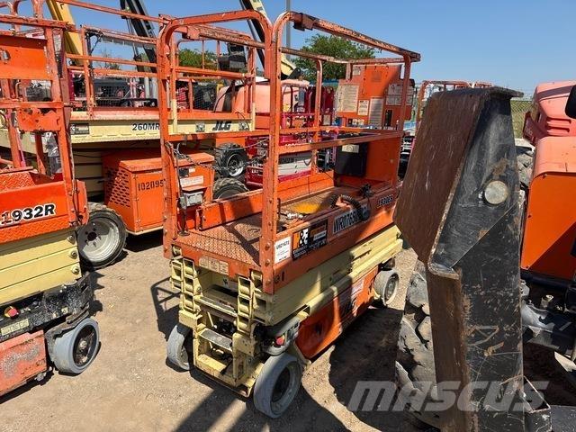JLG 1930ES Škaraste platforme