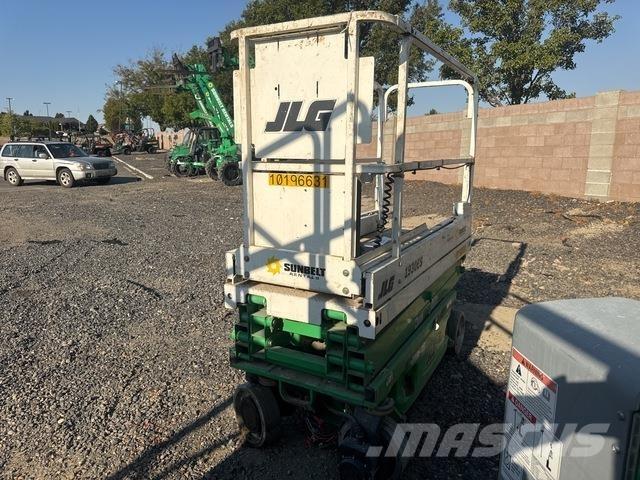 JLG 1930ES Škaraste platforme