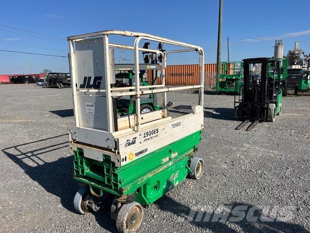 JLG 1930ES Škaraste platforme