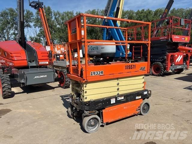 JLG 1932R Škaraste platforme