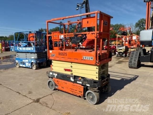 JLG 1932R Škaraste platforme