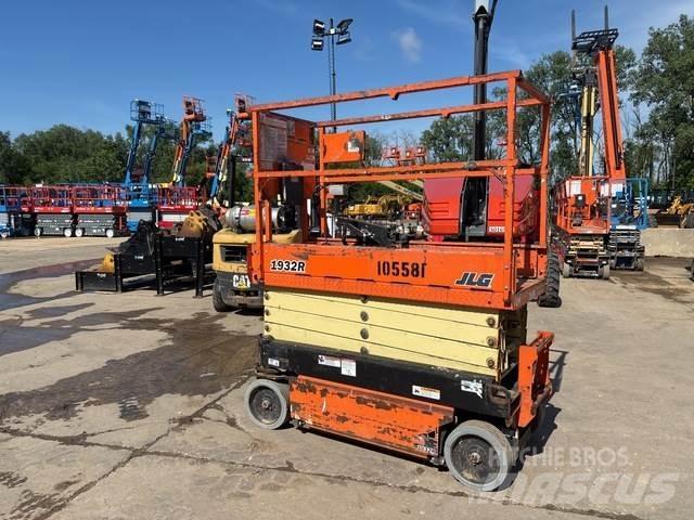 JLG 1932R Škaraste platforme
