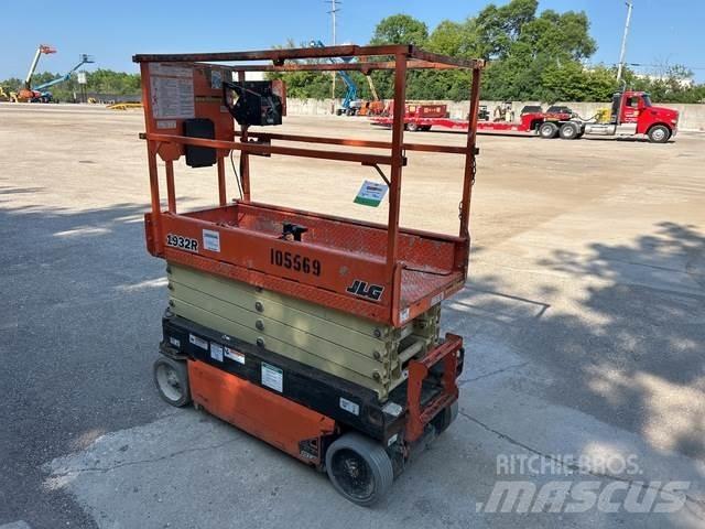 JLG 1932R Škaraste platforme