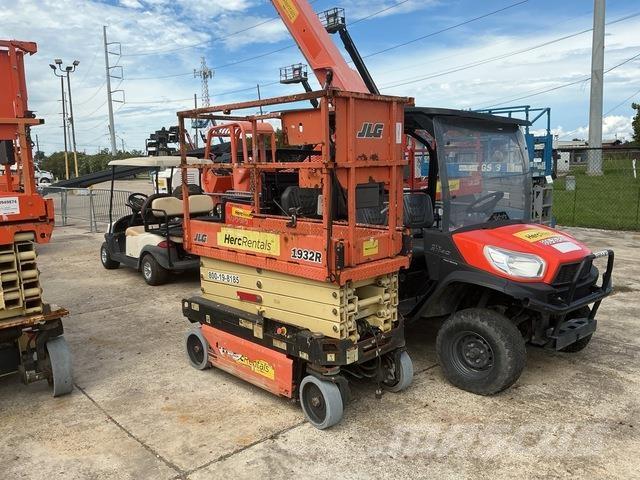 JLG 1932R Škaraste platforme