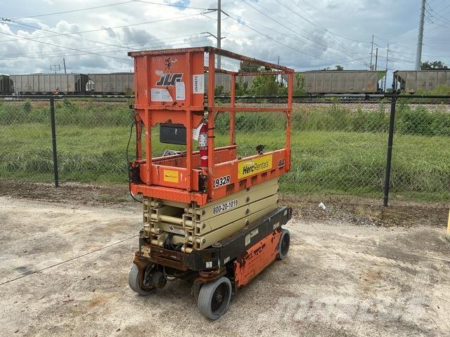 JLG 1932R Škaraste platforme