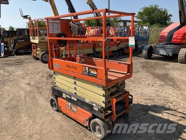 JLG 1932R Škaraste platforme