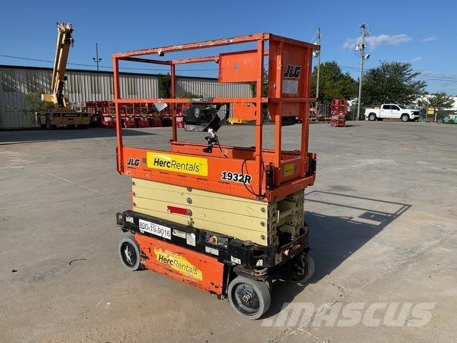 JLG 1932R Škaraste platforme