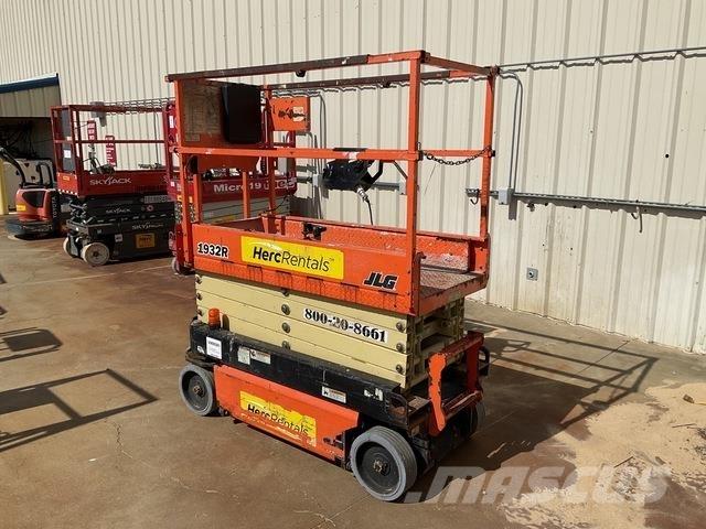 JLG 1932R Škaraste platforme