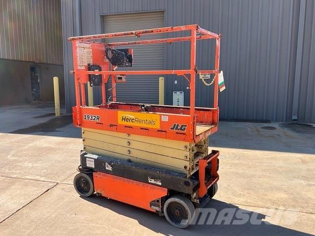 JLG 1932R Škaraste platforme