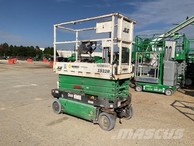 JLG 1932R Škaraste platforme