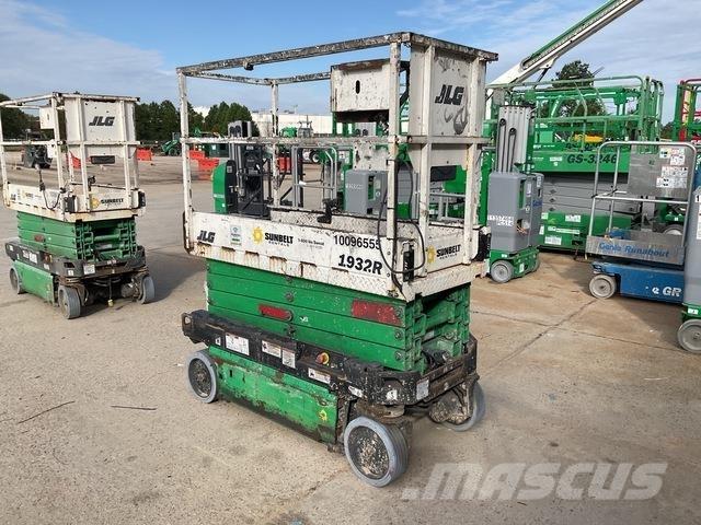 JLG 1932R Škaraste platforme