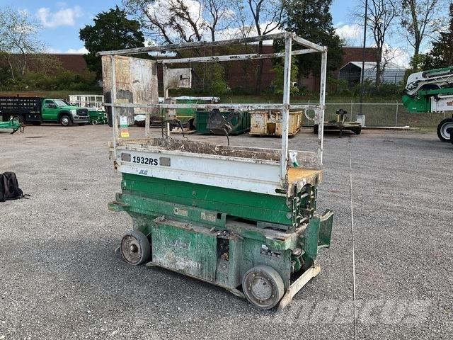 JLG 1932RS Škaraste platforme