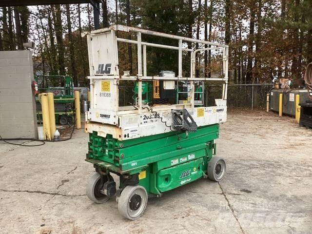 JLG 2032ES Škaraste platforme