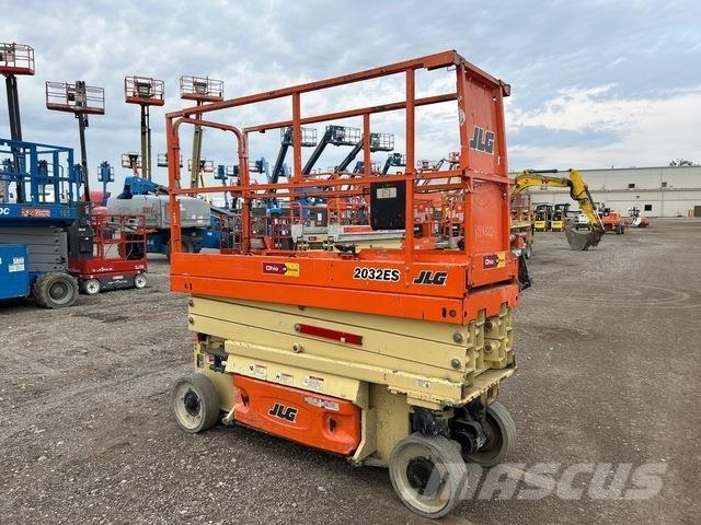 JLG 2032ES Škaraste platforme