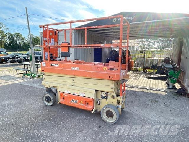 JLG 2032ES Škaraste platforme