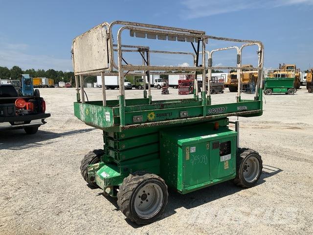 JLG 260MRT Škaraste platforme