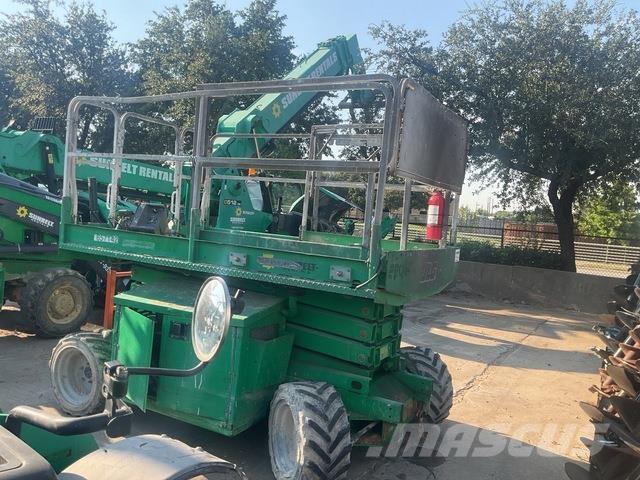 JLG 260MRT Škaraste platforme