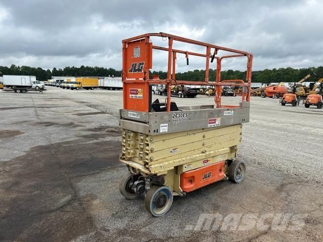 JLG 2630ES Škaraste platforme