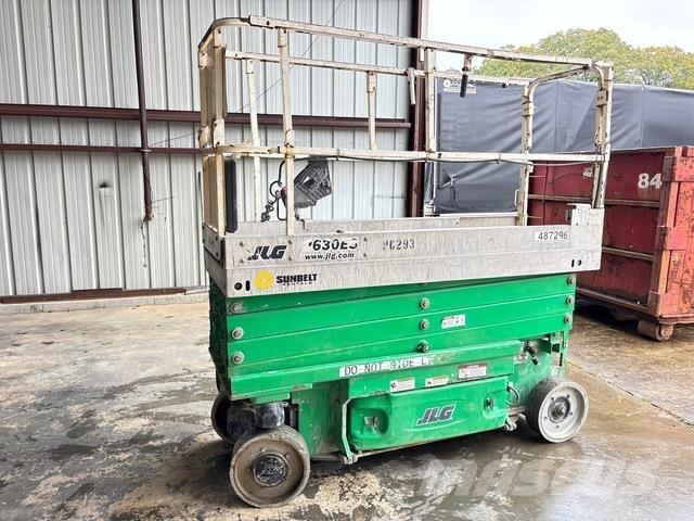 JLG 2630ES Škaraste platforme