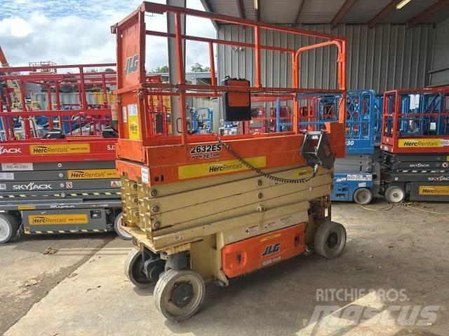 JLG 2632 ES Škaraste platforme