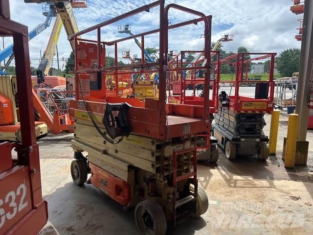 JLG 2632 ES Škaraste platforme